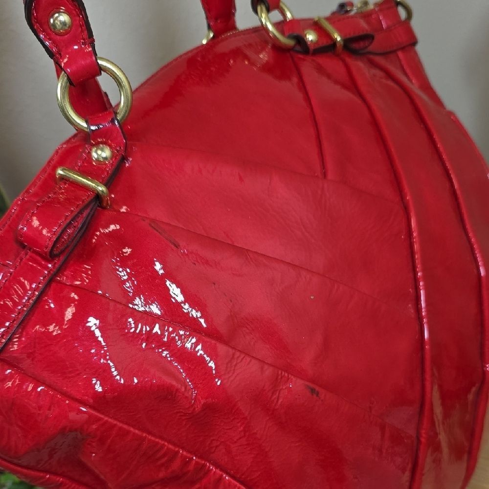 Coach Madison Diagonal Pleated Patent Leather Tote - Picture 5 of 13